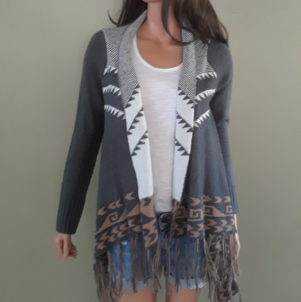 Aztec Print Tassel Sweater